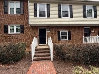 6102 Highcastle Court, Raleigh, NC 27613