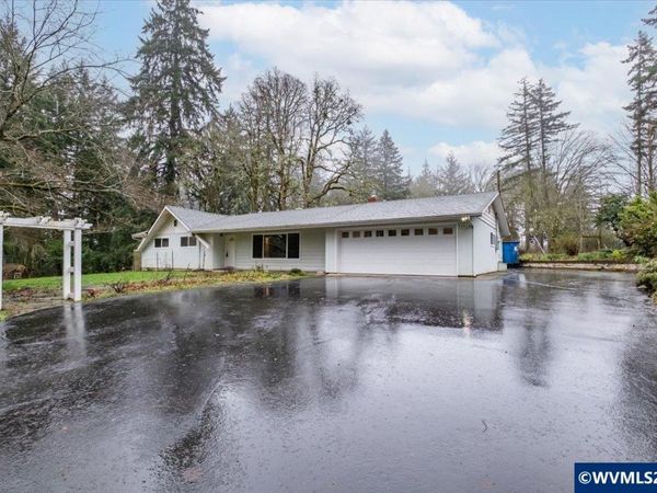 38619 Parkside Rd NE, Albany, OR 97322