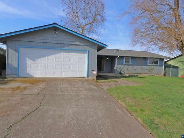 495 Buckboard Ct SE, Salem, OR 97317