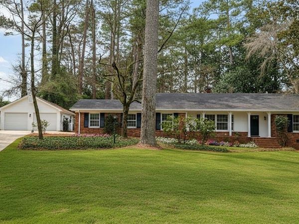 2360 Young Drive, College Park, GA 30337