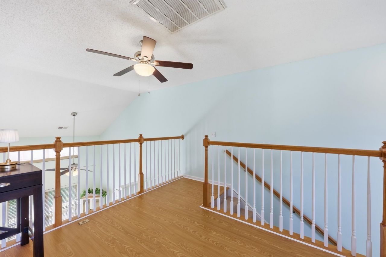 1991 Mossy Point Cove Photo 31