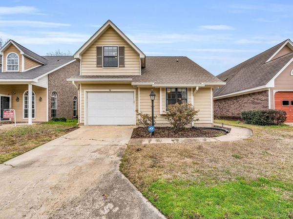 30 Sweet Gum Ln, Columbus, MS 39705
