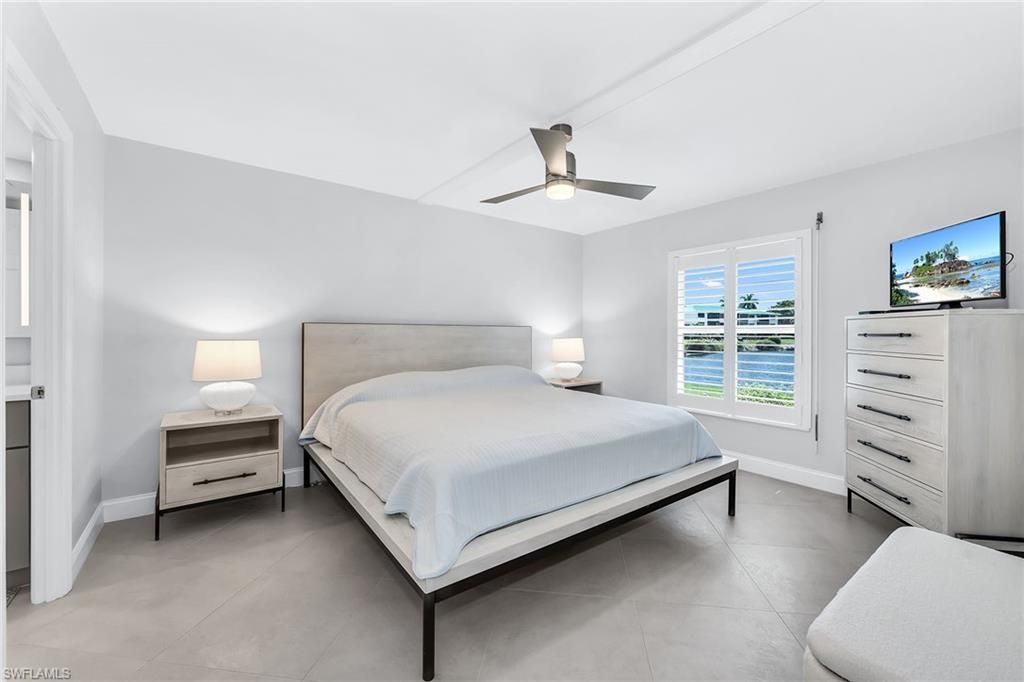 3055 Riviera Dr, Unit 102, Naples, FL 34103 Photo