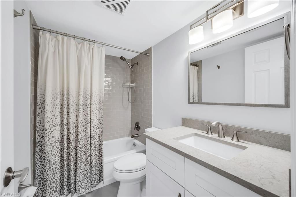 3055 Riviera Dr, Unit 102, Naples, FL 34103 Photo