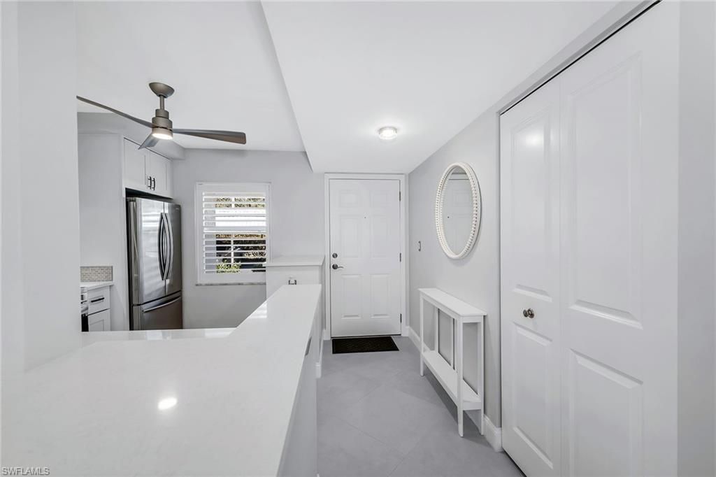 3055 Riviera Dr, Unit 102, Naples, FL 34103 Photo