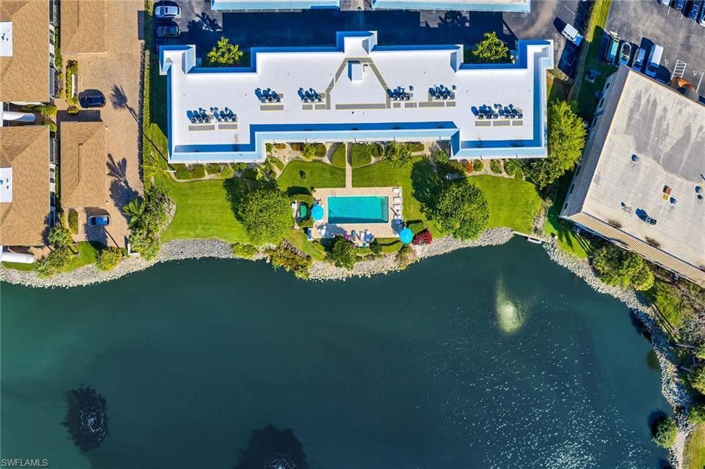 3055 Riviera Dr, Unit 102, Naples, FL 34103 Photo