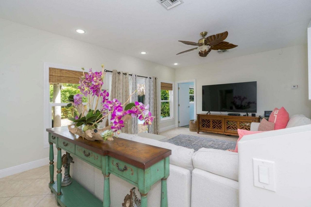 1808 N M St, Lake Worth Beach, FL 33460 Photo