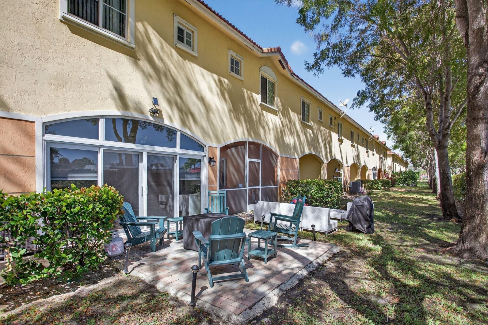 8204 Santa Monica Avenue, Unit 8204, Tamarac, FL 33321 Photo