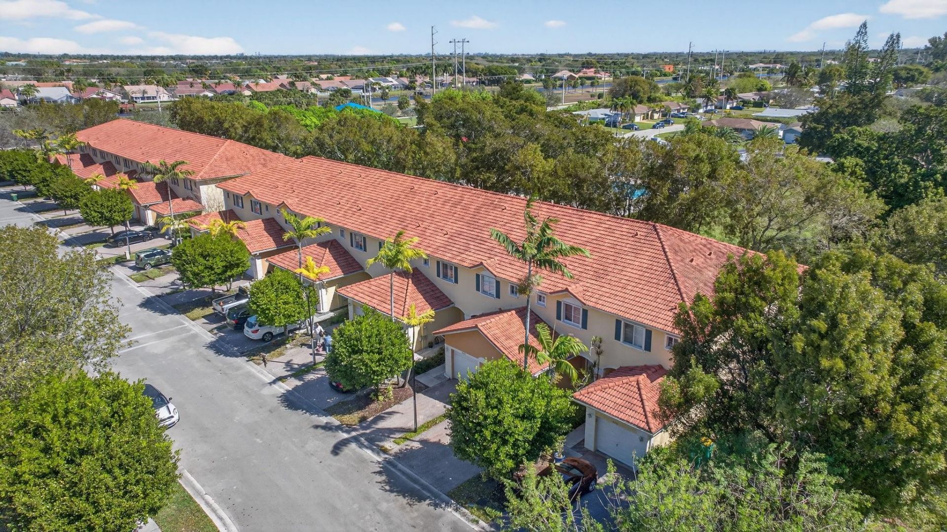 8204 Santa Monica Avenue, Unit 8204, Tamarac, FL 33321 Photo