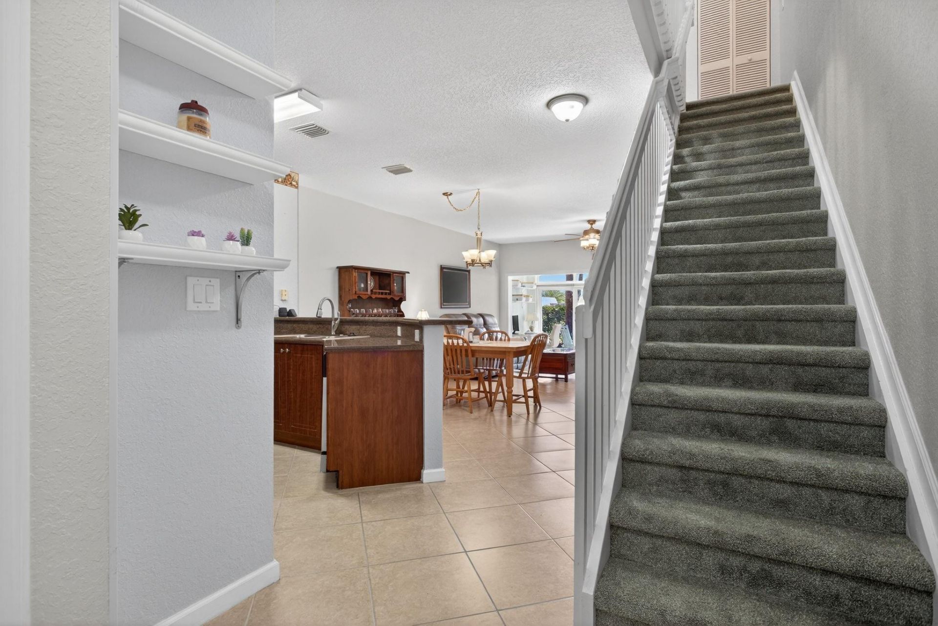 8204 Santa Monica Avenue, Unit 8204, Tamarac, FL 33321 Photo