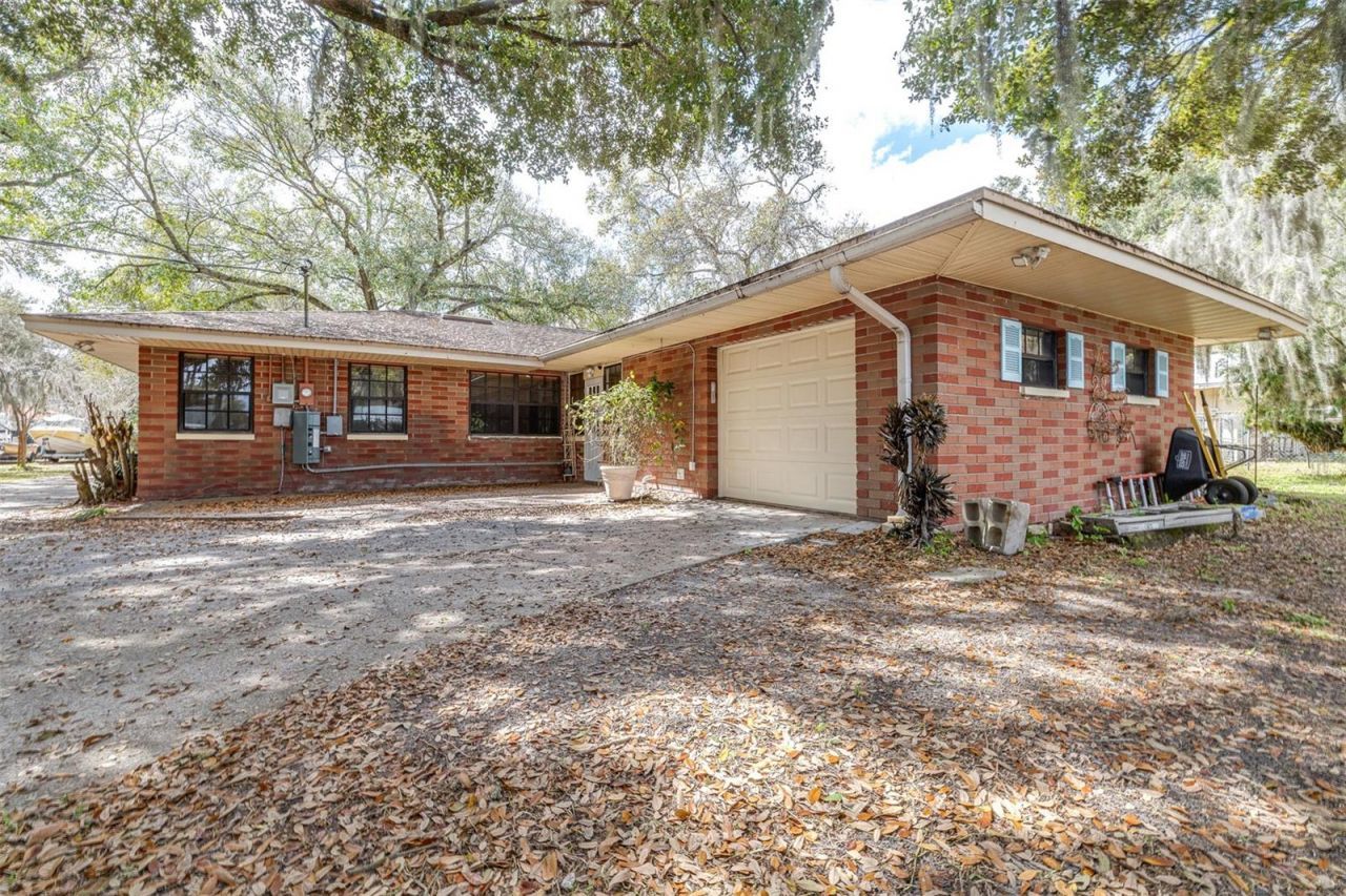 319 Granada Road, Auburndale, FL 33823 Photo