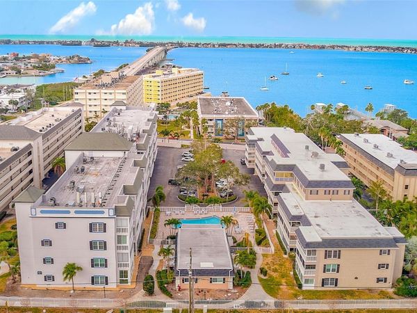 139 BLUFF VIEW DRIVE , Unit 107, BELLEAIR BLUFFS, FL 33770