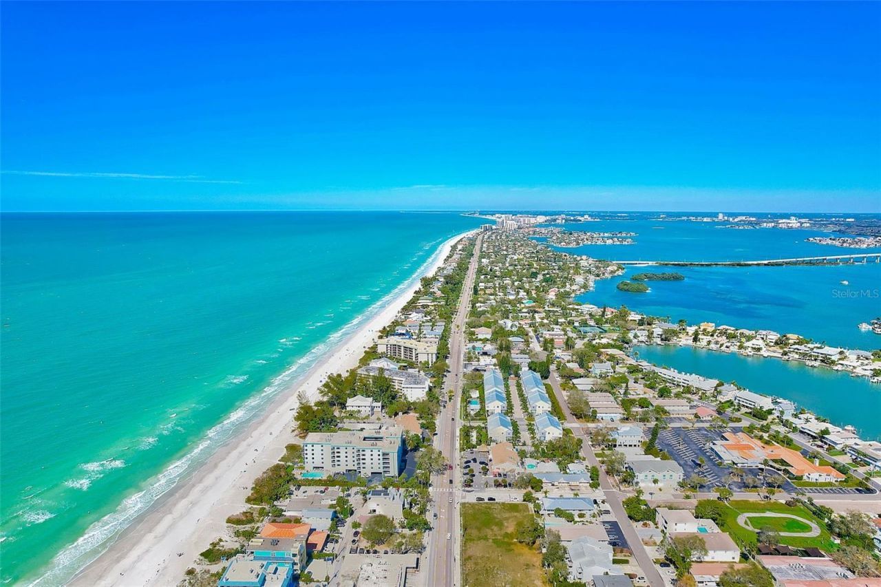 139 Bluff View Drive , Unit 107, Belleair Bluffs, FL 33770 Photo