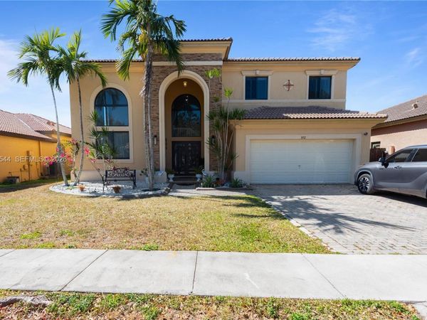 972 NE 36th Ave, Homestead, FL 33033