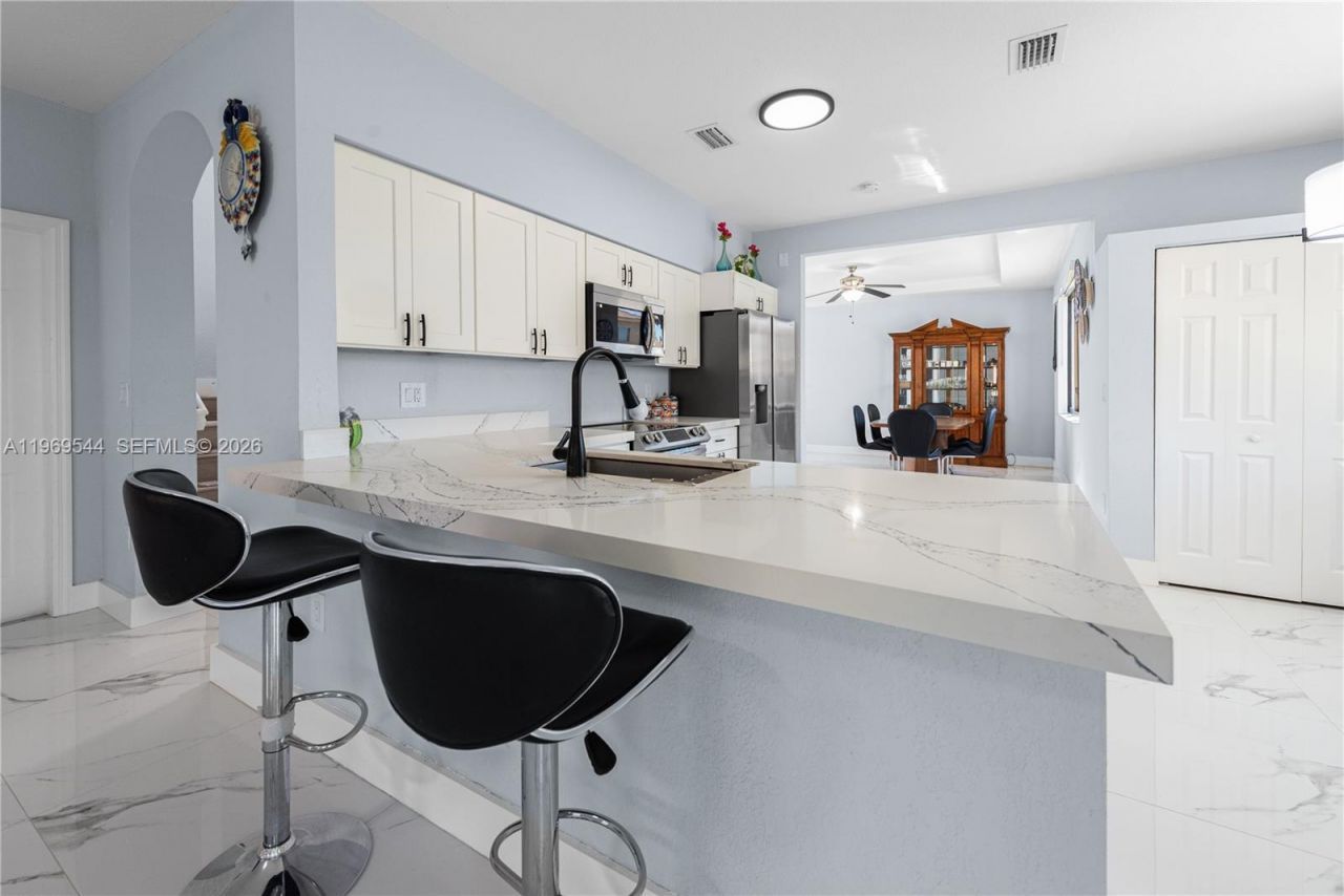 972 NE 36th Ave, Homestead, FL 33033 Photo