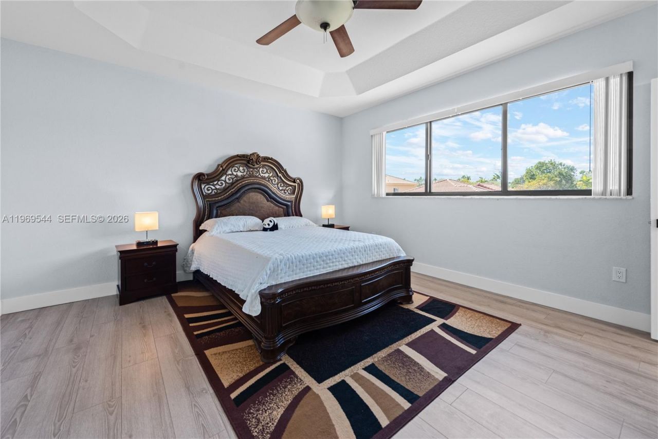 972 NE 36th Ave, Homestead, FL 33033 Photo