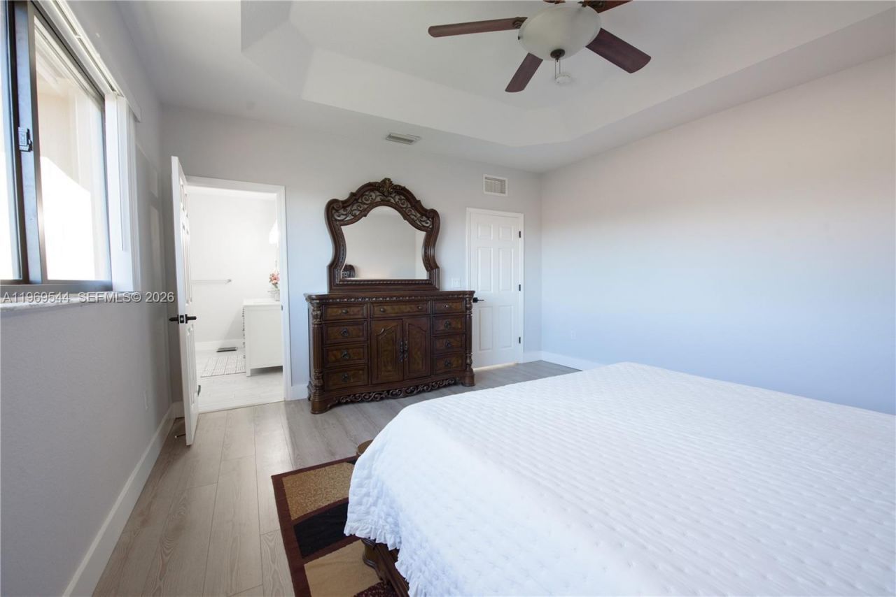 972 NE 36th Ave, Homestead, FL 33033 Photo