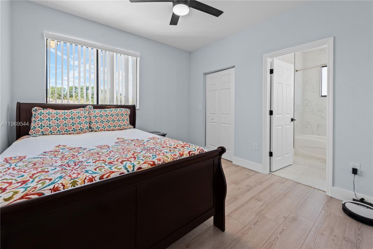 972 NE 36th Ave, Homestead, FL 33033 Photo