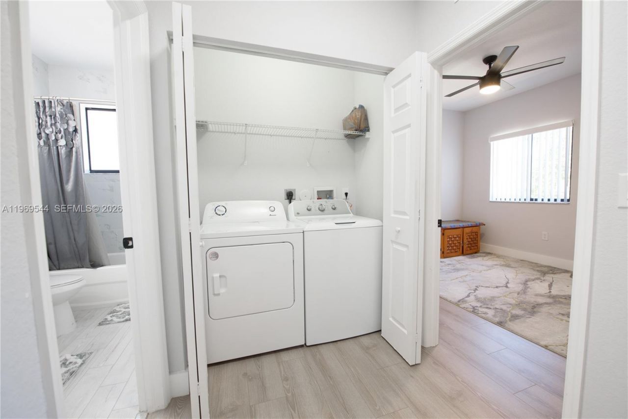 972 NE 36th Ave, Homestead, FL 33033 Photo