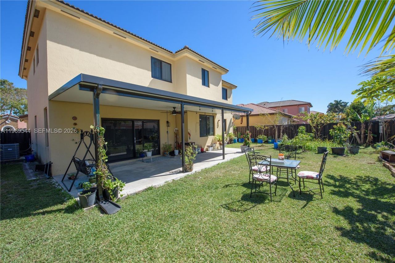 972 NE 36th Ave, Homestead, FL 33033 Photo