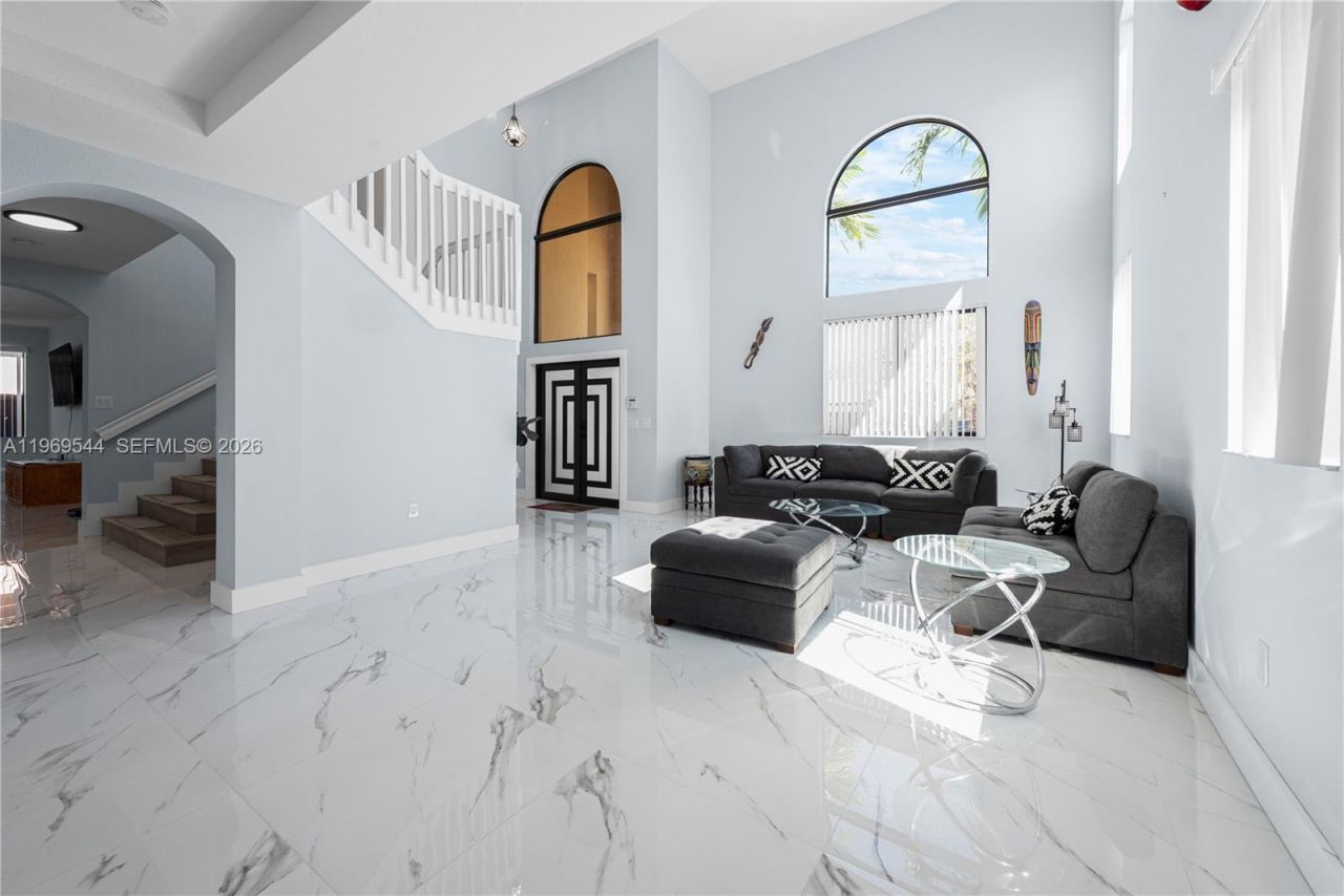972 NE 36th Ave, Homestead, FL 33033 Photo