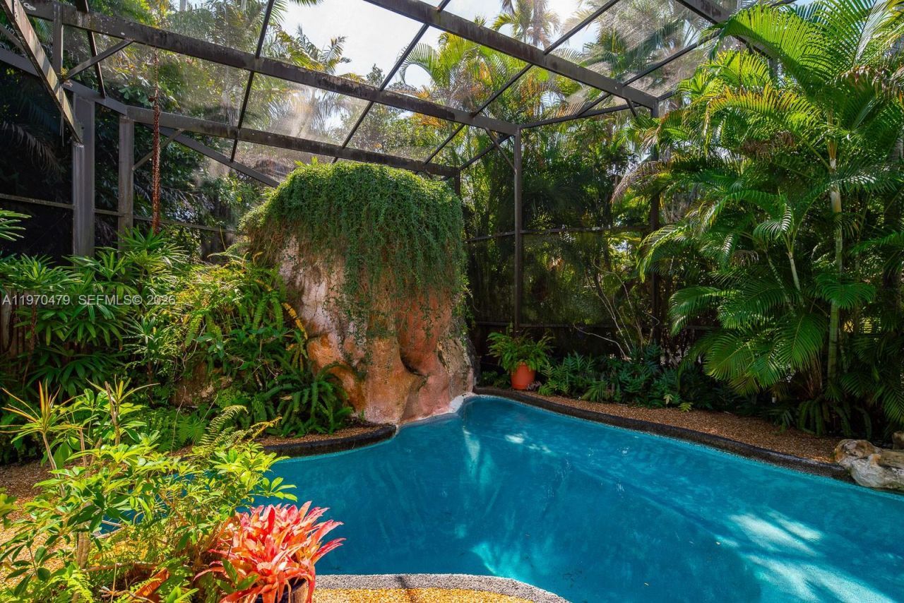 3441-1 Poinciana Ave , Coconut Grove, FL 33133 Photo