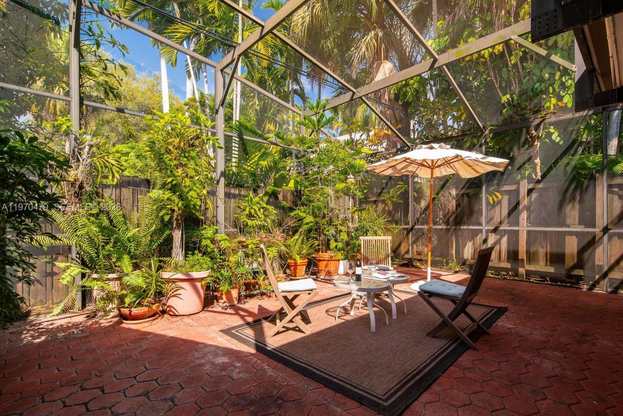 3441-1 Poinciana Ave , Coconut Grove, FL 33133 Photo