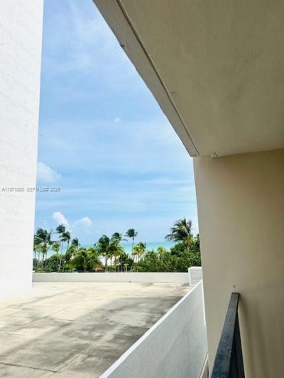 2625 Collins Ave, Unit 415, Miami Beach, FL 33140 Photo