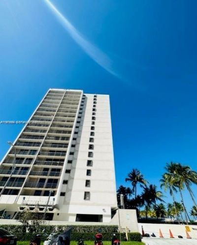 2625 Collins Ave, Unit 415, Miami Beach, FL 33140 Photo