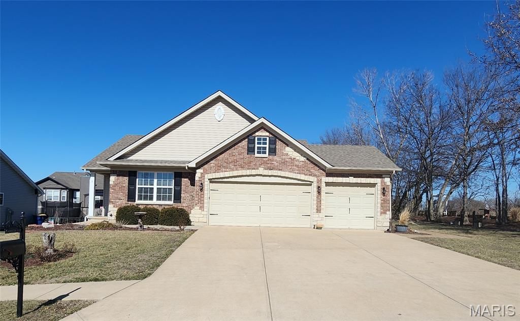 5 Remington Place , Troy, MO 63379 Main Photo