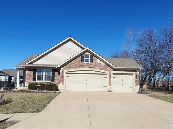 5 Remington Place , Troy, MO 63379