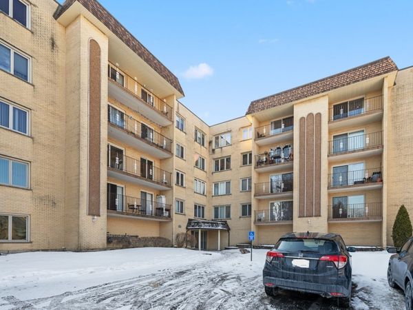 4106 N Narragansett Avenue, Unit 507, Chicago, IL 60634