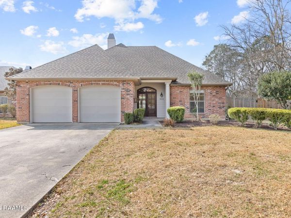 203 Sarah Dee Parkway, Lafayette, LA 70508