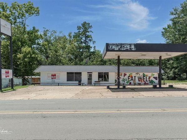 21508 Highway 371 , Cotton Valley, LA 71018