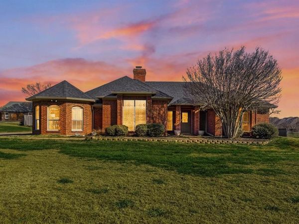 810 Waite Drive, Copper Canyon, TX 75077