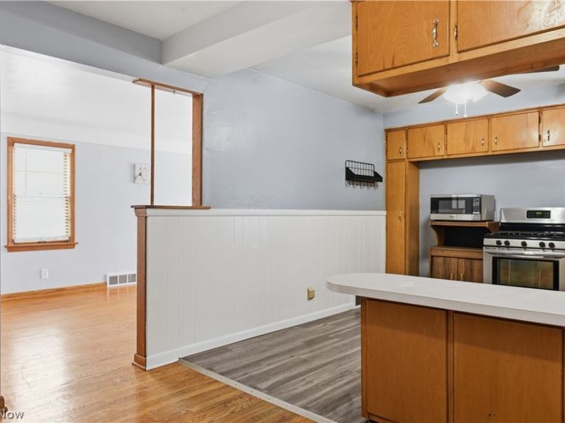 612 Maplewood Avenue, Struthers, OH 44471 Photo 8