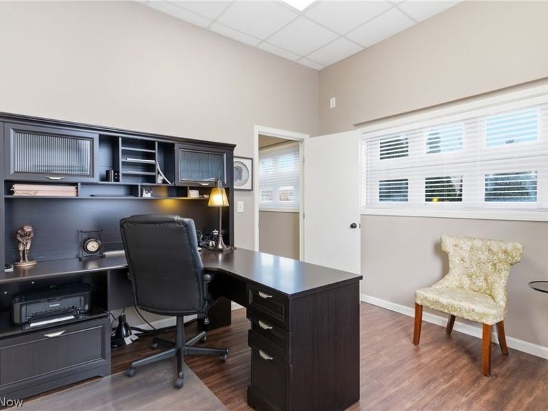 2860 Noble Road, Cleveland, OH 44121 Photo 24