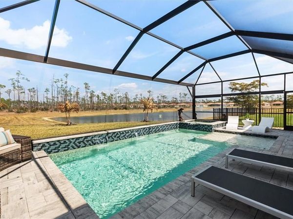 3877 Crosswater DR, NORTH FORT MYERS, FL 33917