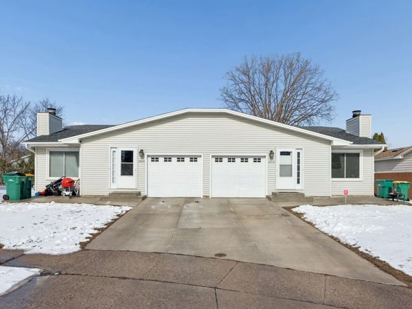2816 79th Avenue N, Brooklyn Park, MN 55444