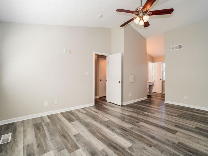 5506 Shannon Heights Boulevard , Dublin, OH 43016 Photo 11