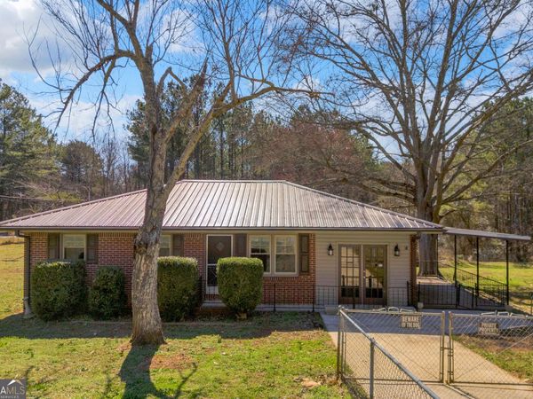 900 Defoor Road, Toccoa, GA 30577