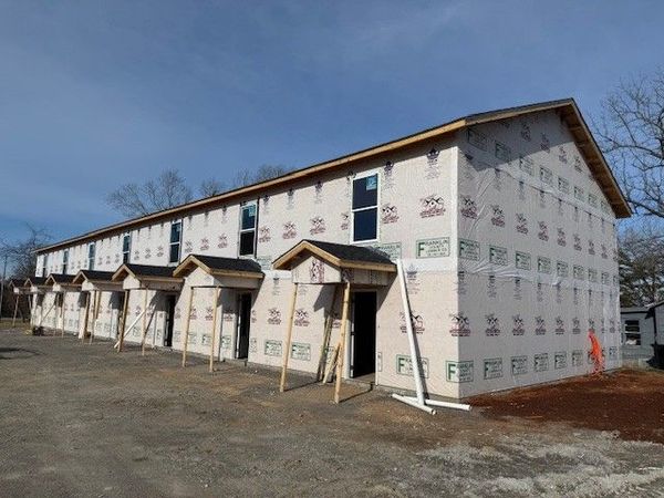 710 SW Atlantic St , Tullahoma, TN 37388