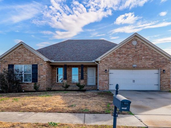 2131 Morning Glory, Conway, AR 72034