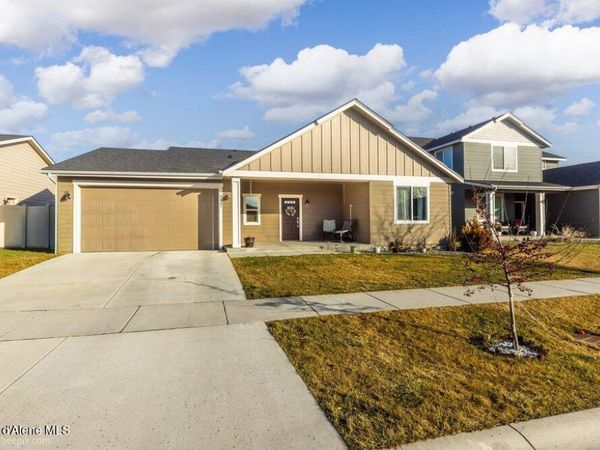 5887 W Gumwood CIR, Post Falls, ID 83854