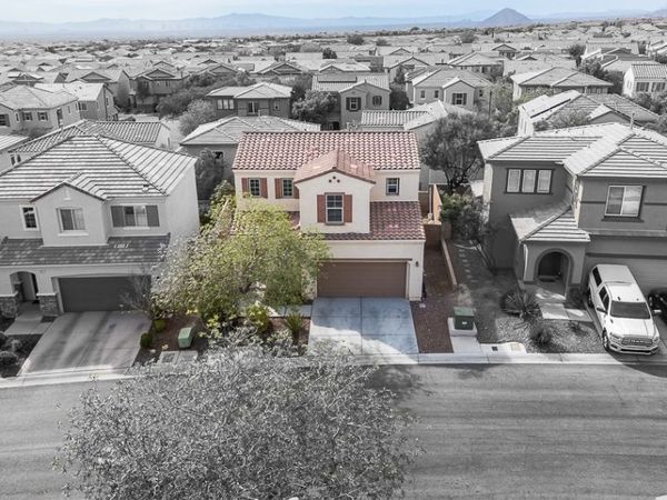 10625 Derby Peak Lane, Las Vegas, NV 89166