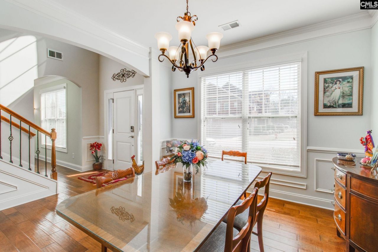 139 Dark Hollow Drive  Photo 4