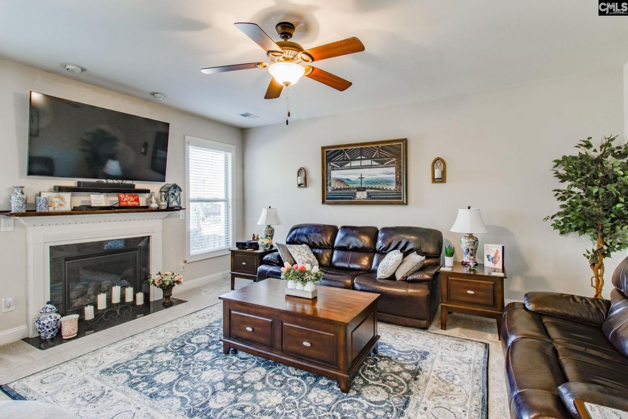 139 Dark Hollow Drive  Photo 8