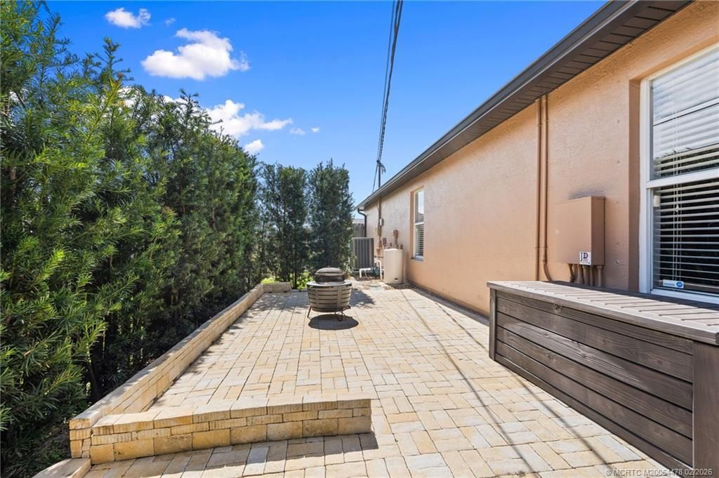 537 SW Laconic Avenue Sw, Port Saint Lucie, FL 34953 Photo