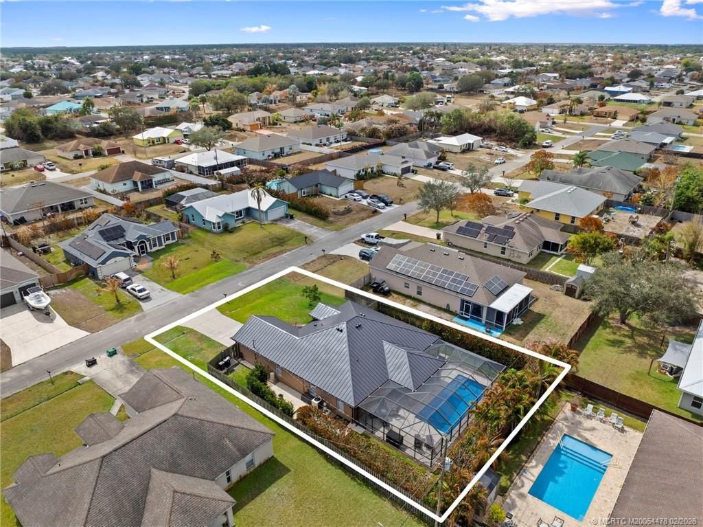 537 SW Laconic Avenue Sw, Port Saint Lucie, FL 34953 Photo