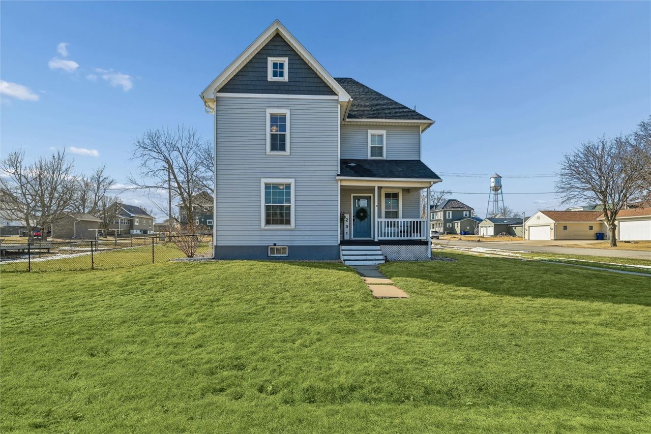 201 1st Avenue, Atkins, IA 52206 Main Photo